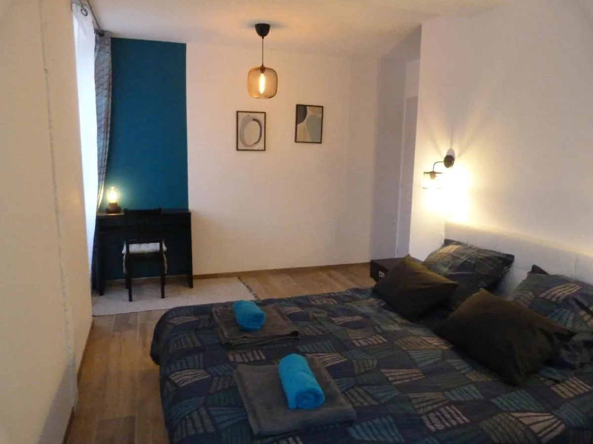 Domaine De Bach Villa Cregols 0*,  France